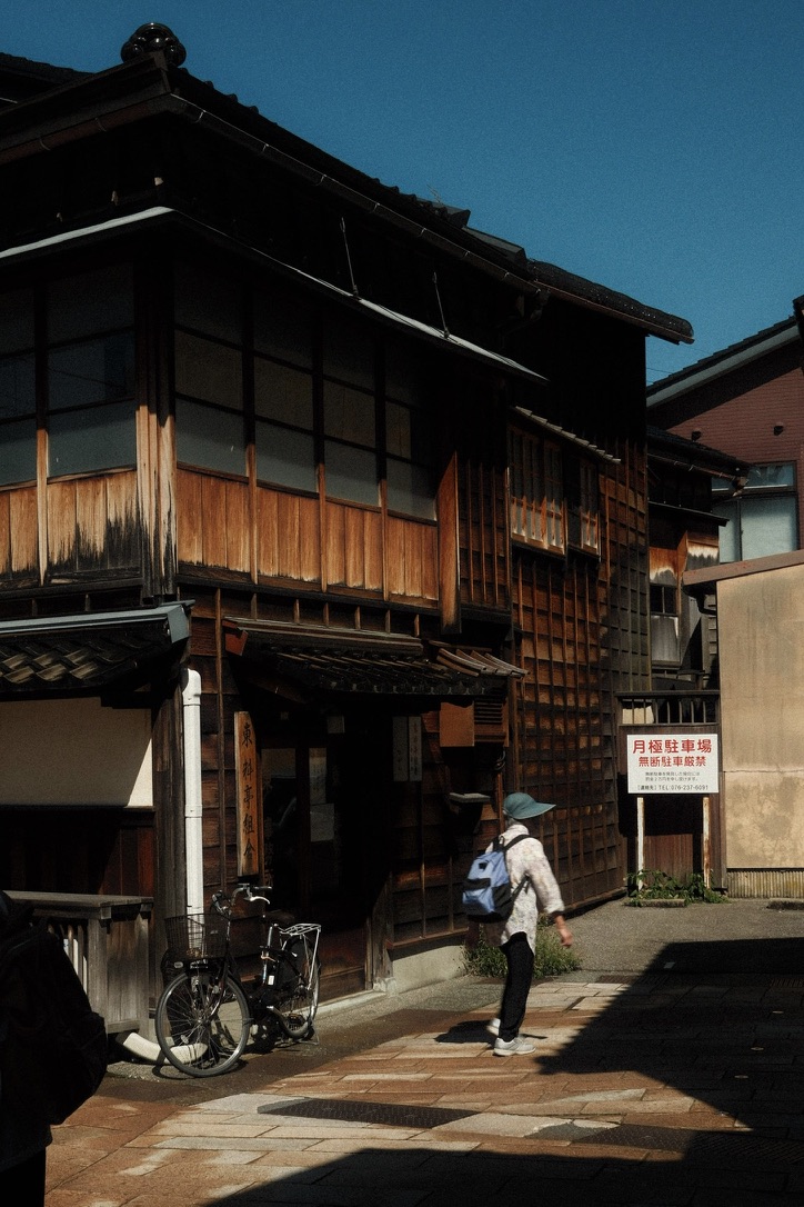 Photograph 65
